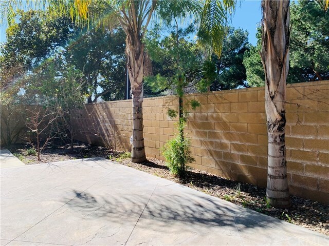 Building Photo - 4591 Sandano St