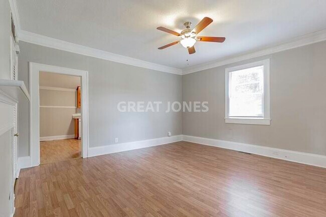 Building Photo - NOW OFFERING HALF OFF FIRST FULL MONTH IF ...
