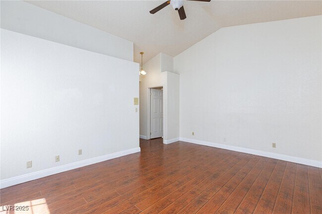 Building Photo - 6442 W Mesa Vista Ave