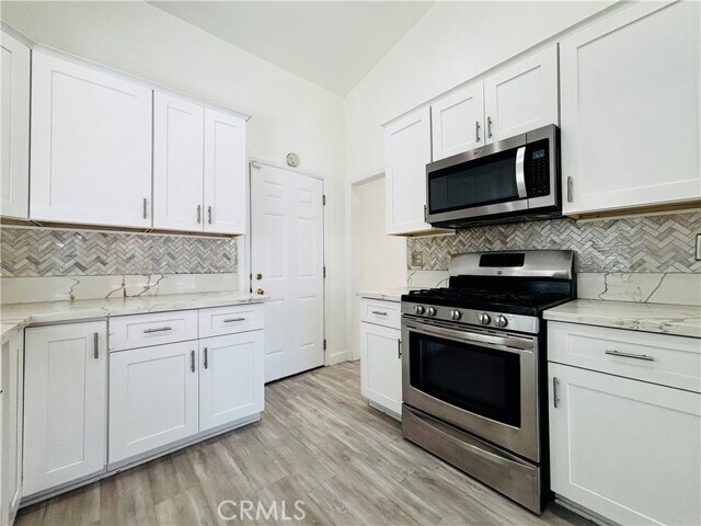 Building Photo - 14108 Travers Dr