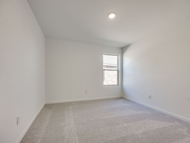 Building Photo - Brand New Home + Mustang Schools + 4 bedrooms + 2 car garage + All Appliances