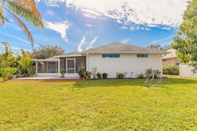 Building Photo - 1694 Town Park Dr