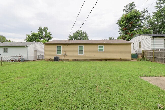 Building Photo - Charming 2 Bed, 1 Bath Home!