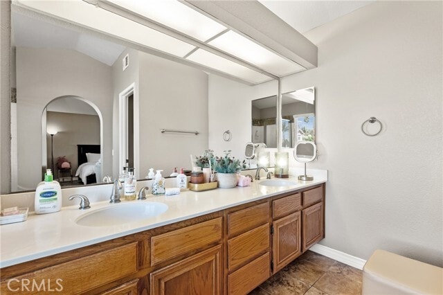 Building Photo - 6933 Stanislaus Pl