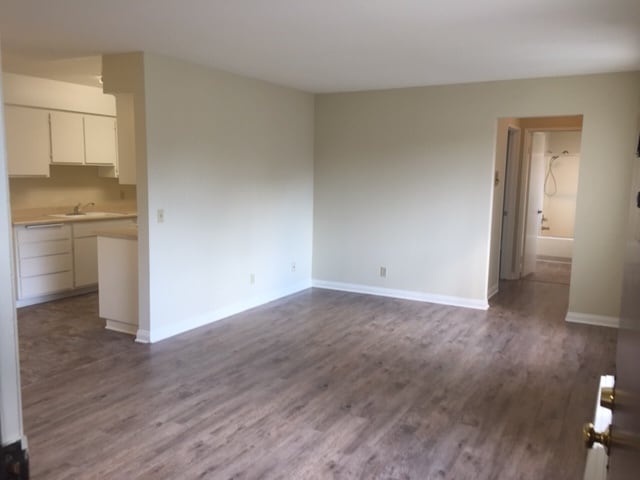 Building Photo - 1920 Peyton Ave