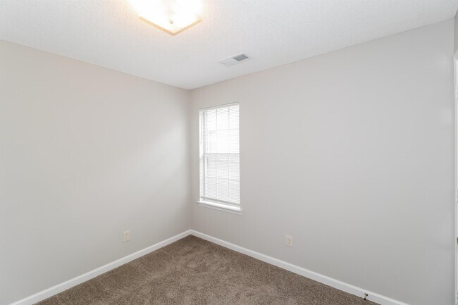 Building Photo - 3538 E Regency Park Cir