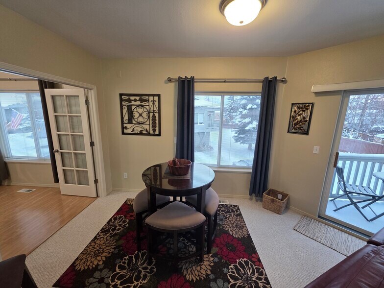 Building Photo - 3030 Lore Rd