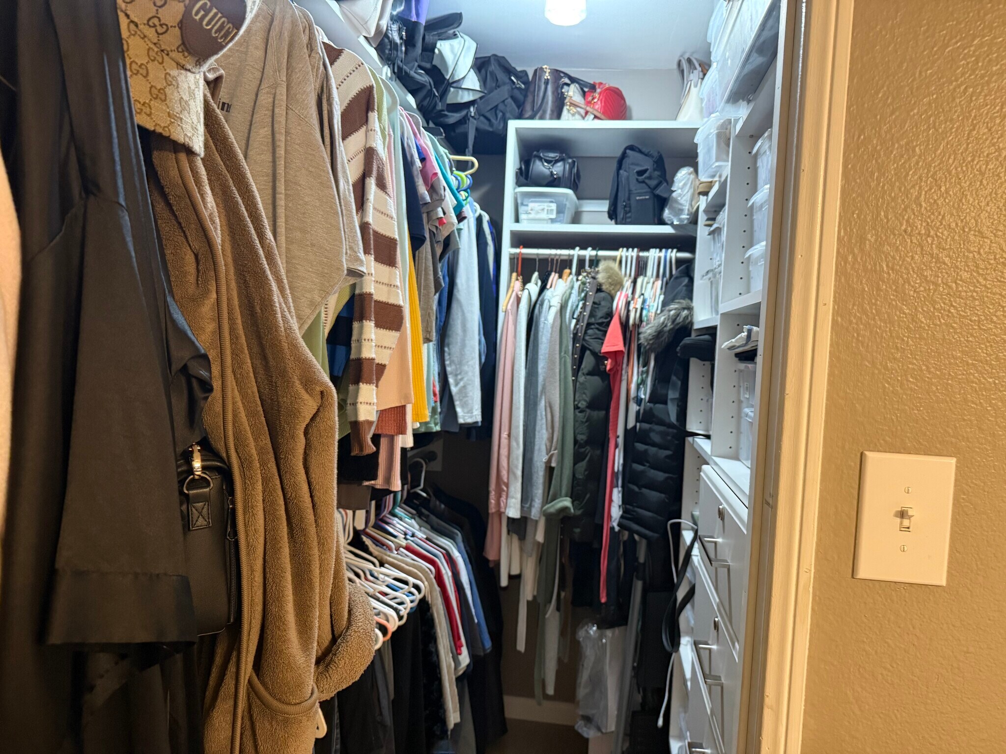 Building Photo - 13907 Hawick Dr