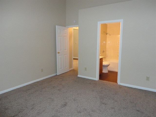 Building Photo - 6813 Marksman Ct