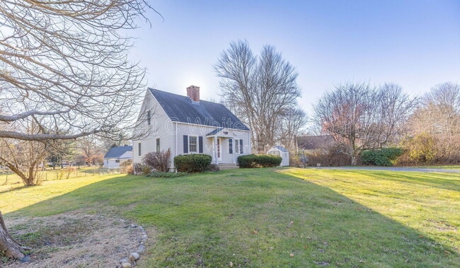 Building Photo - 33 Mills Ln