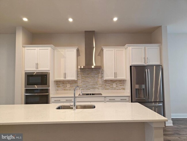 Building Photo - 2393 Liberty Lp