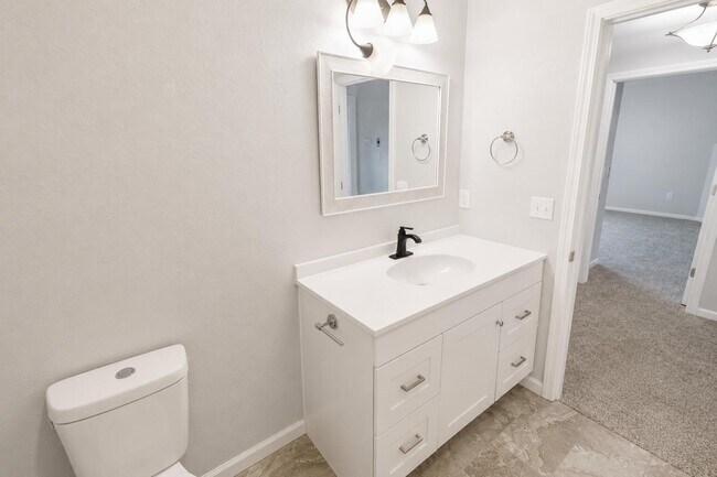 Building Photo - 5318 Godas Cir