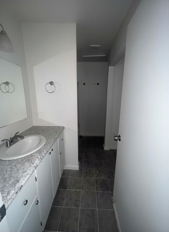 Building Photo - 9365 Camada Ct