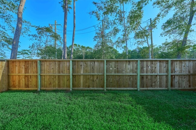 Building Photo - 3799 Solanum Dr