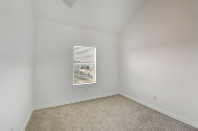 Building Photo - 16518 Amber Patina Ln