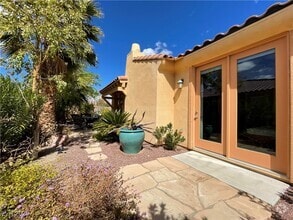 Building Photo - 75 Avenza Dr