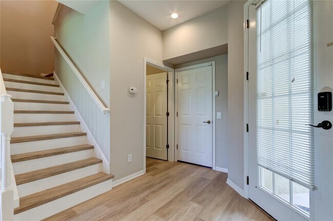 Building Photo - 14612 Mirabelle Vista Cir
