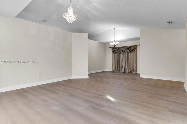 Building Photo - 9532 SW 154th Pl