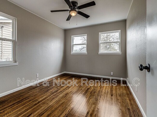 Building Photo - 5735 E 28th St