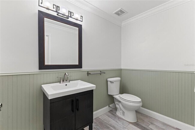 Building Photo - 9307 Poplar Creek Ct