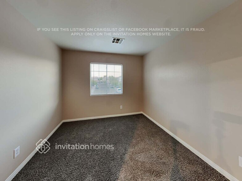 Building Photo - 280 Bella Calabria Ave