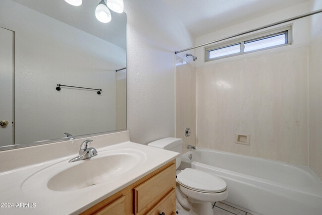 Building Photo - 8804 E Charter Oak Dr