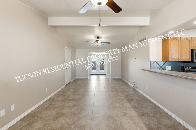 Building Photo - 9712 E Nicaragua Pl