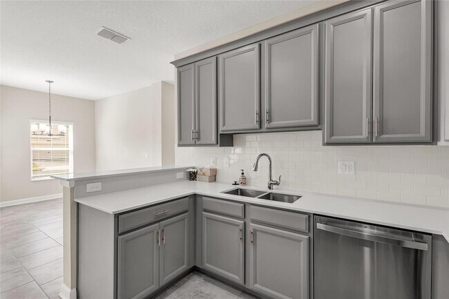 Building Photo - 1000 Blackwolf Run Rd