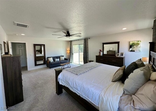 Building Photo - 11057 Village Ridge Ln