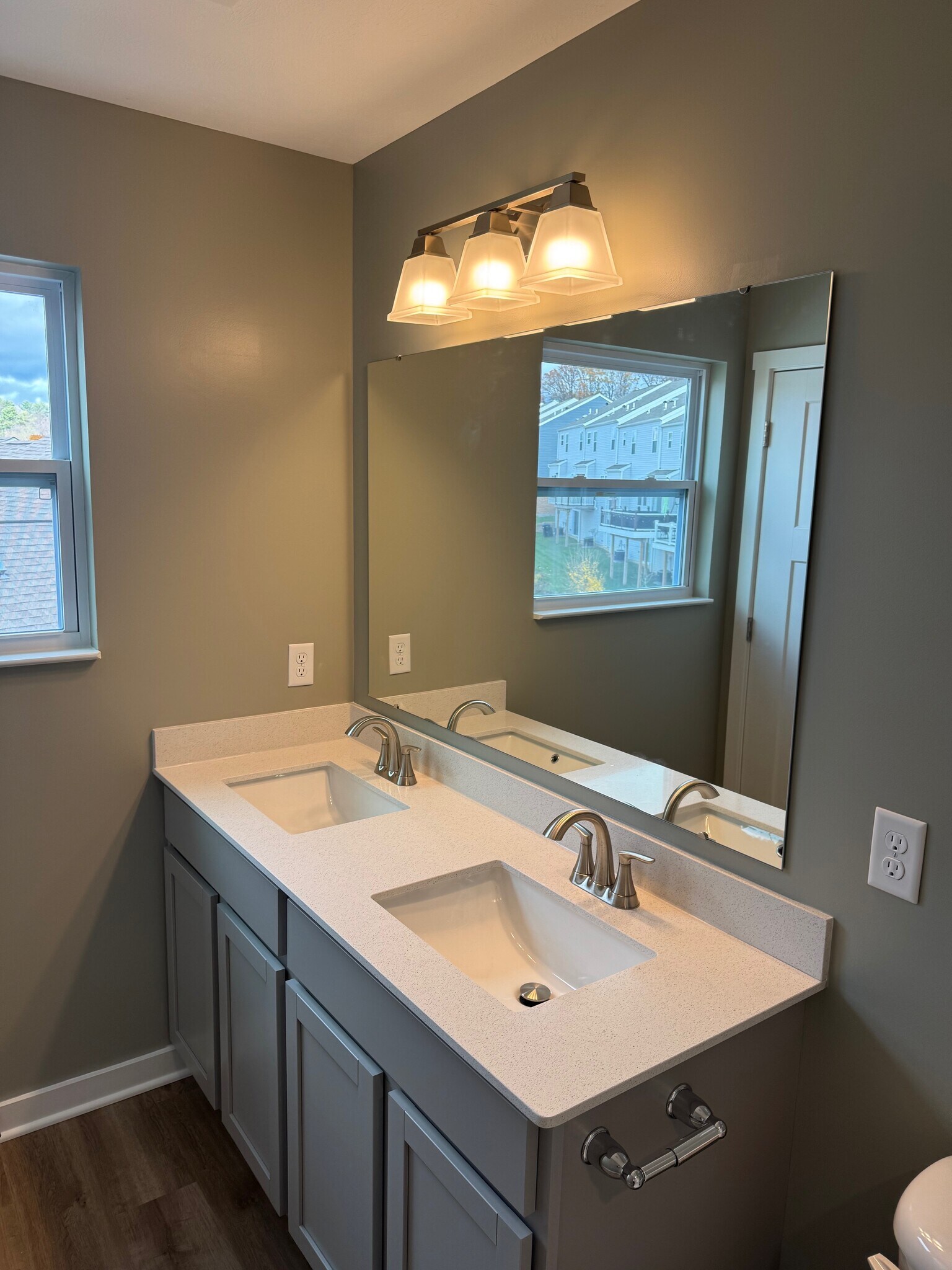 Building Photo - 179 Lockheed Dr