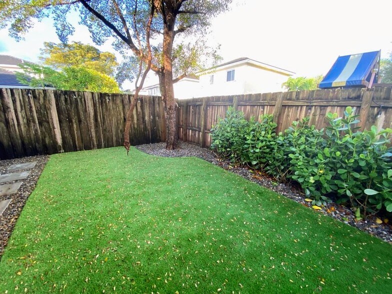 Backyard - 269 SE 32nd Ave