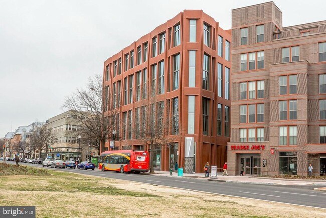 Building Photo - 1620 Massachusetts Ave SE