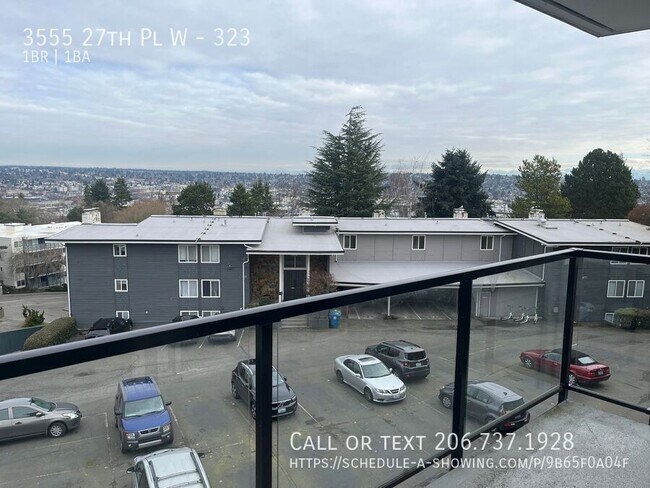 Building Photo - 3555 27th Pl W