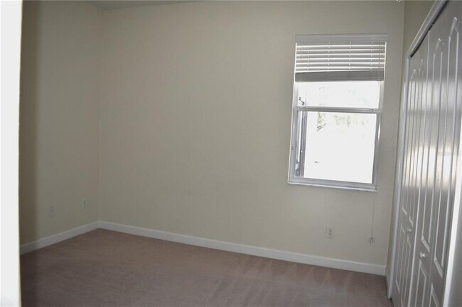 Building Photo - 1106 Lattimore Dr