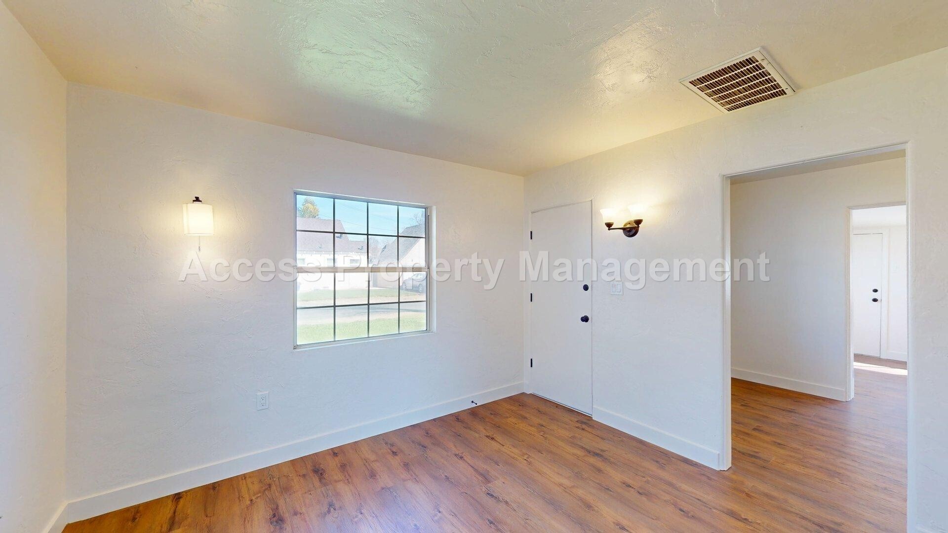 Building Photo - 124 Walden St