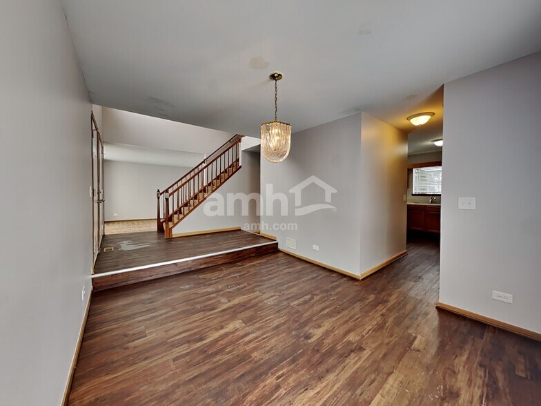 Building Photo - 12 W Country Walk Dr