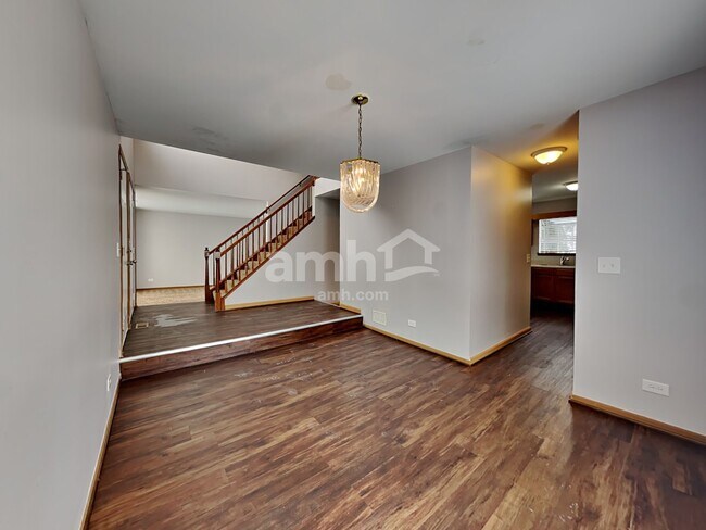 Building Photo - 12 W Country Walk Dr