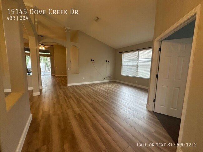 Building Photo - 19145 Dove Creek Dr