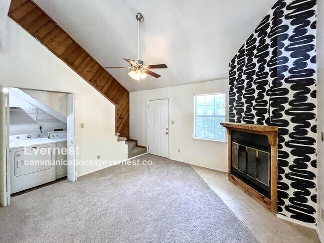 Building Photo - 3614 Glendon Dr