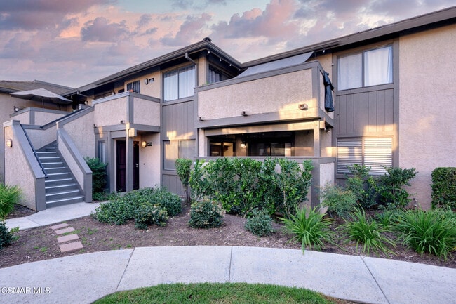 Building Photo - 150 Los Angeles Ave