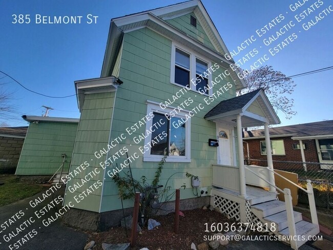 Building Photo - 385 Belmont St