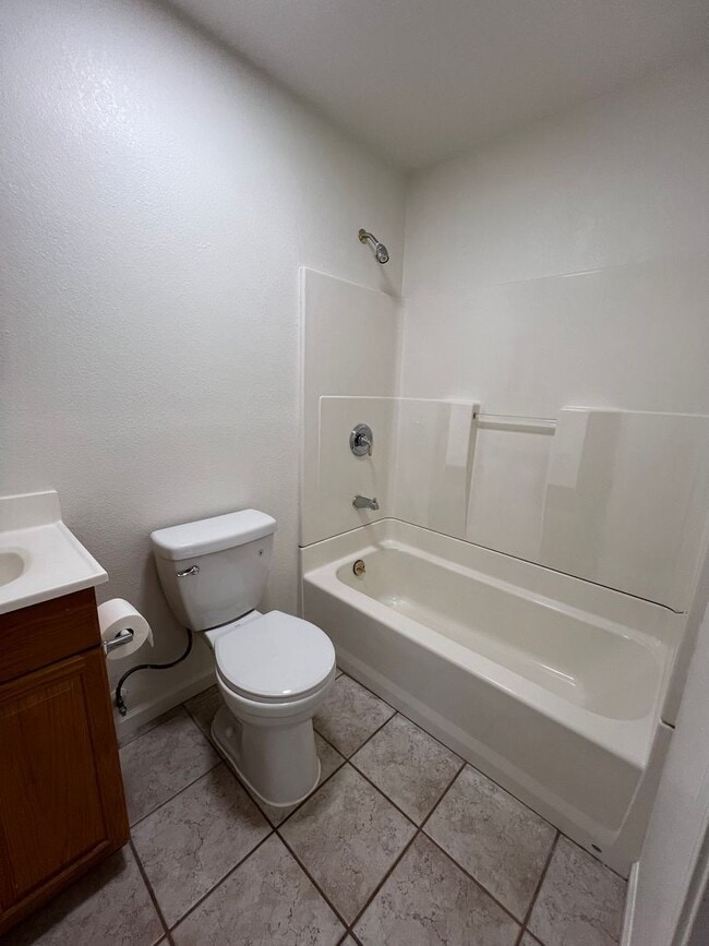Building Photo - 2016 17 Street - Modern Midtown Gem | 2BR/...