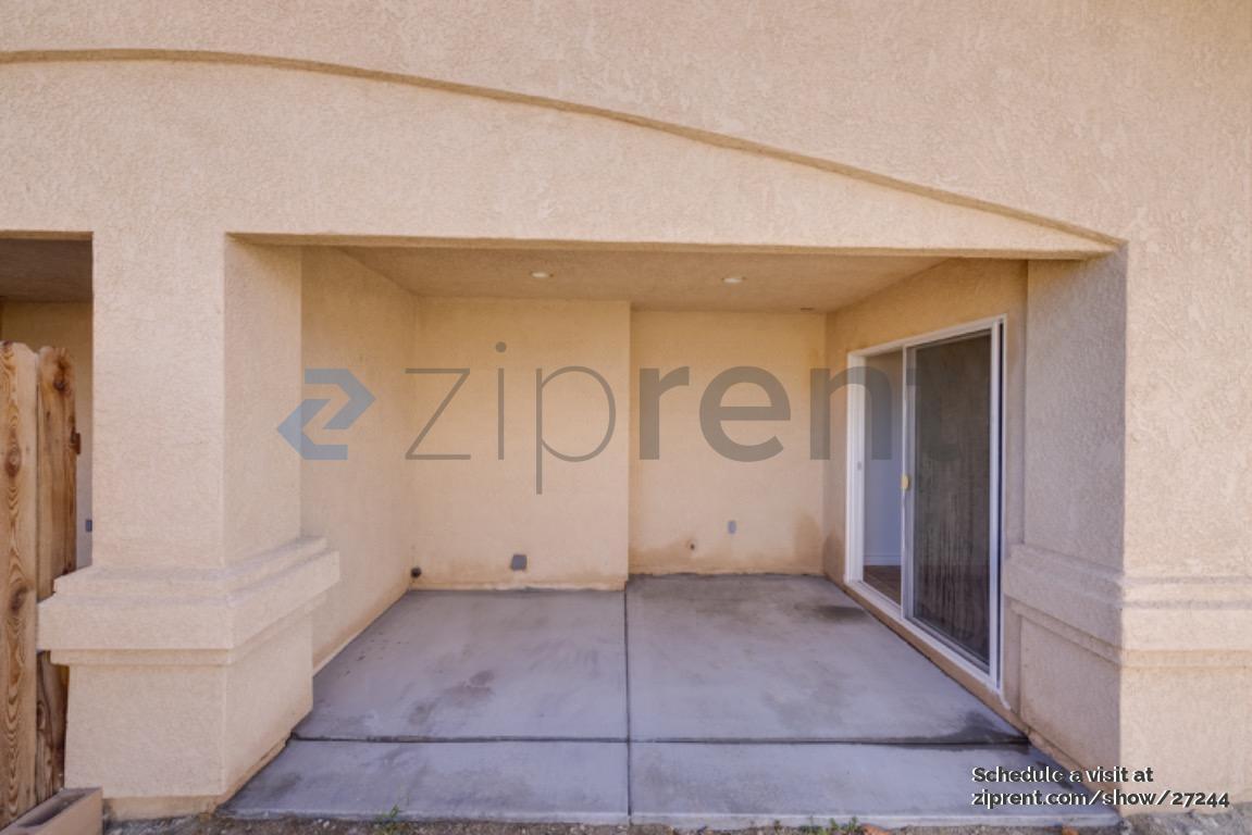 Building Photo - 16201 Viho Rd