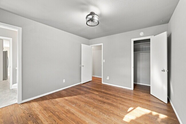 Building Photo - $2,345.95, 5-bed, 2.5-bathroom located in Colorado Springs with a fenced backyard.