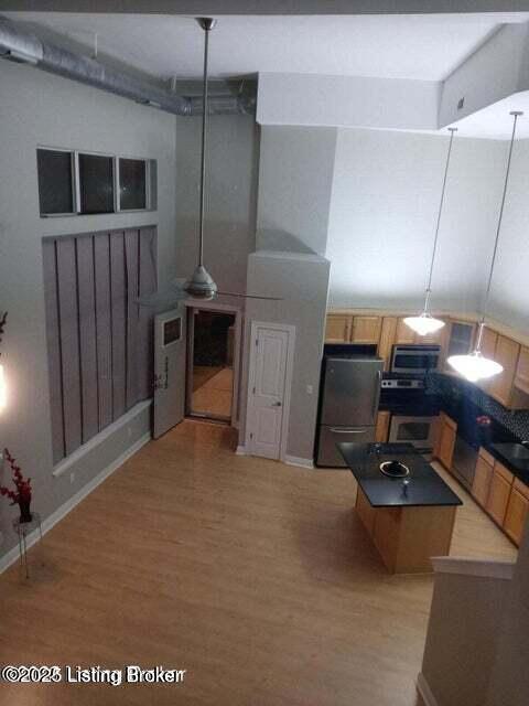 Building Photo - 2415 Brownsboro Rd