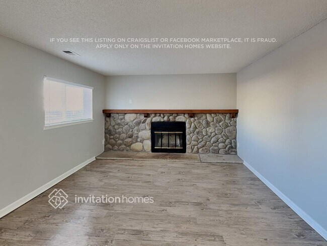 Building Photo - 21337 E Aberdeen Dr