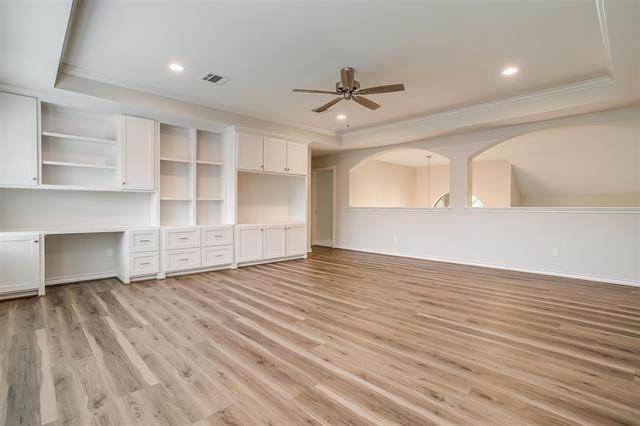 Building Photo - 4536 St James Dr