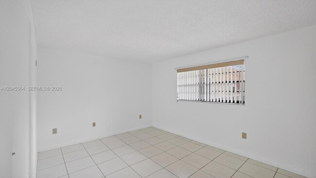 Building Photo - 10975 SW 107th St
