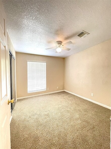 Building Photo - 316 Rabbit Trail