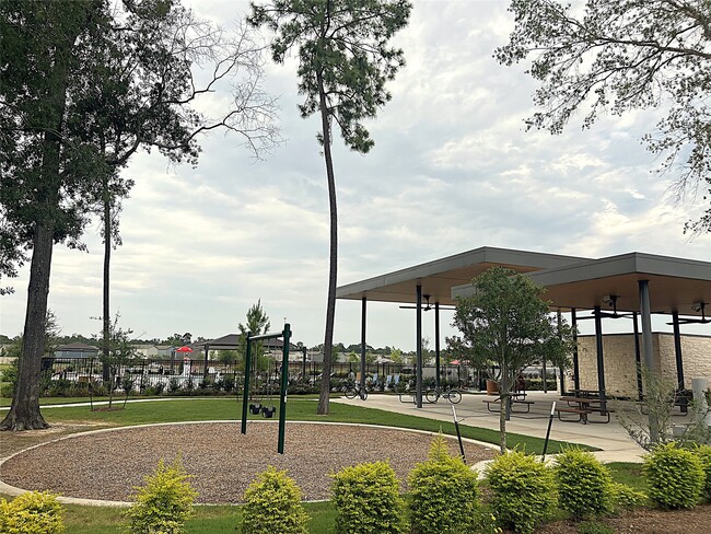 Building Photo - 18210 Via Aurelia Dr